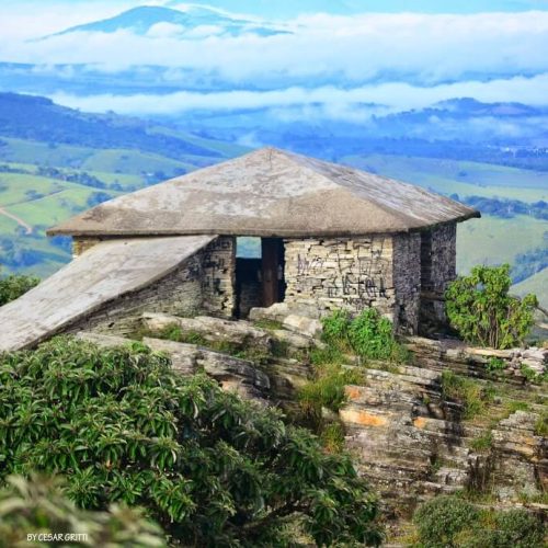 viagem e passeio para são thome das letras com a graça turismo