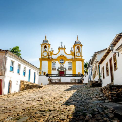 Viagem para tiradentes minas gerais com a graça turismo